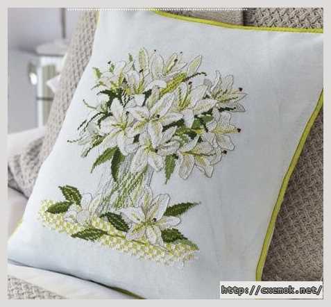Download embroidery patterns by cross-stitch  - Подушка с лилиями