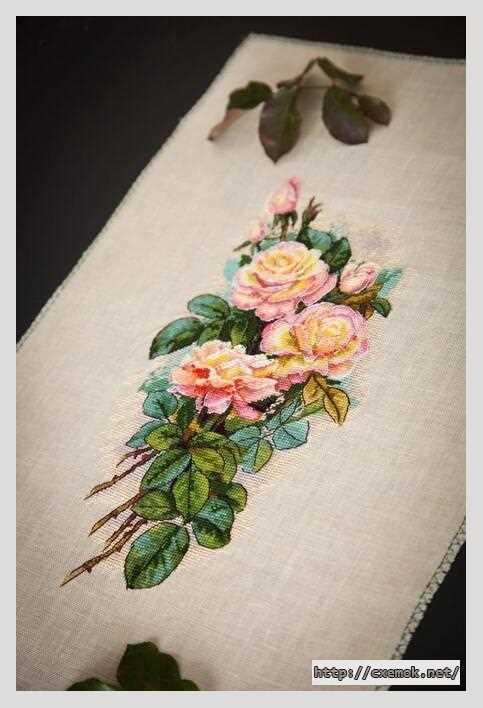 Download embroidery patterns by cross-stitch  - Винтажные розы